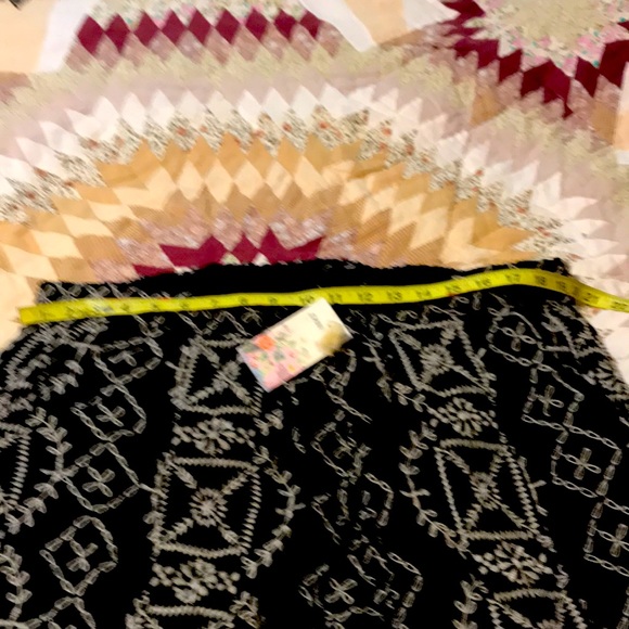 Embroidered pants by Pete and Greta Johnny Was. - Picture 5 of 8